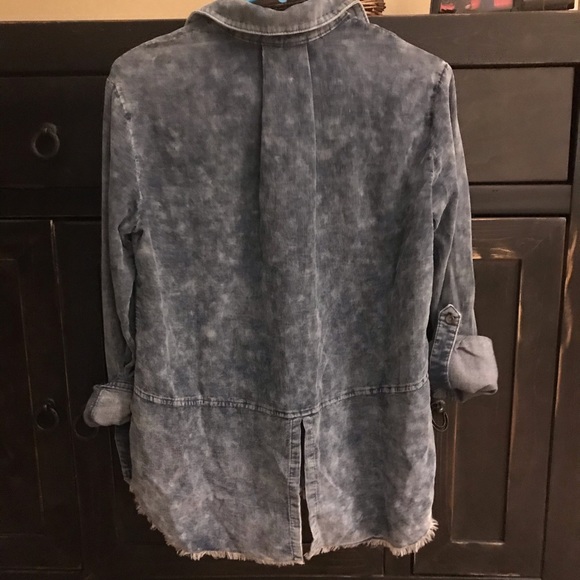 Cloth & Stone button down denim looking shirt XS - Picture 2 of 6